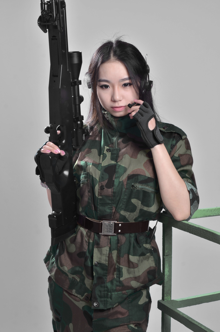 女狙击手|人像|摄影|traceyuchan - 原创设计作品