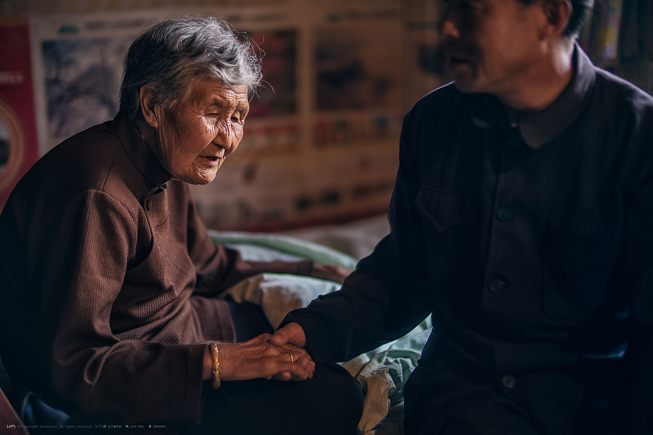 《我的父亲.陪伴》|摄影|人文\/纪实|摄影师子意 - 原创作品 - 站酷 (ZCOOL)