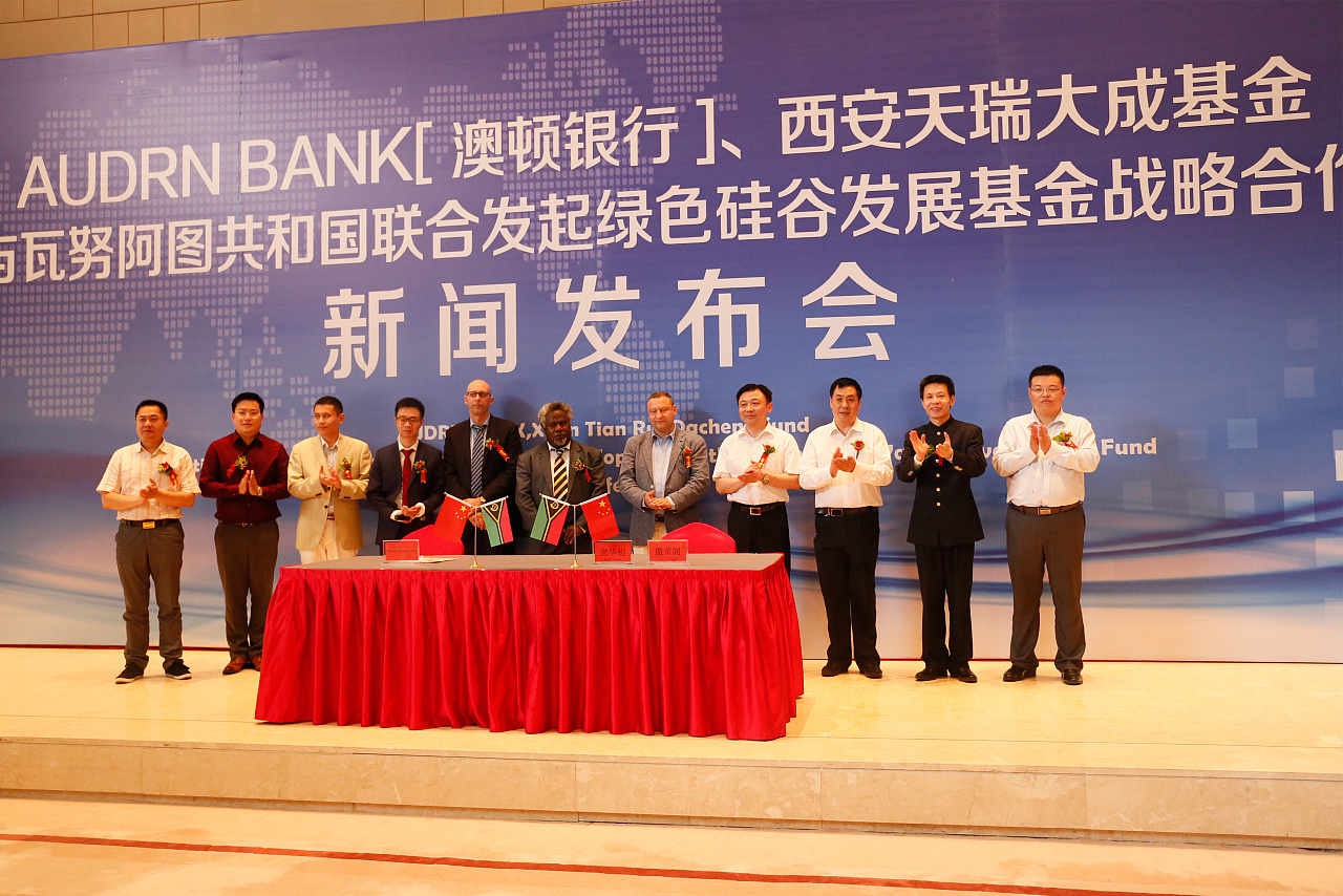 新闻发布会背景板|平面|其他平面|宁檬Design - 原创作品 - 站酷 (ZCOOL)