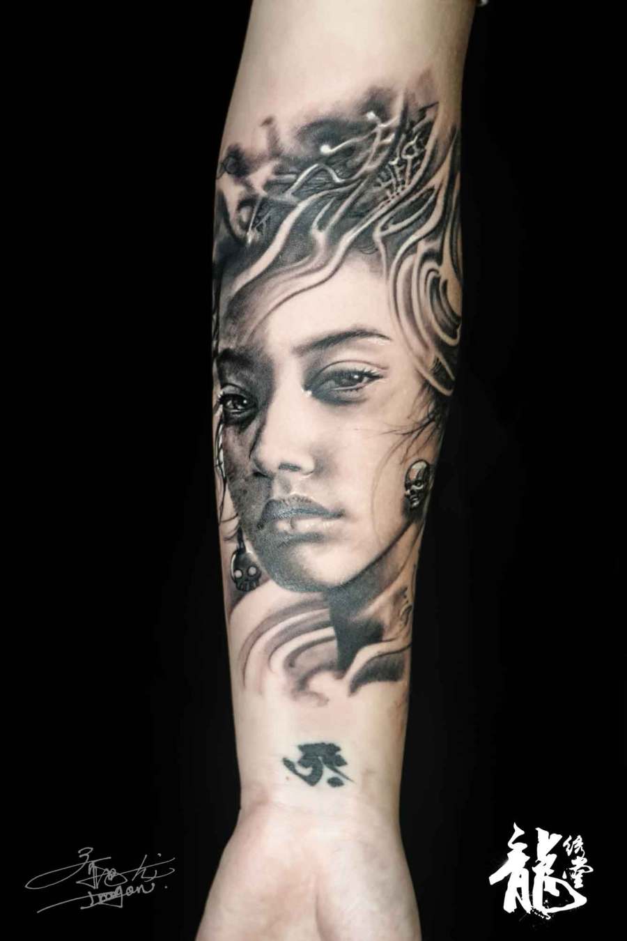 小臂美女创意黑灰人物肖像纹身|手办\/原型|手工