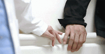 请慢点走,等等爱情