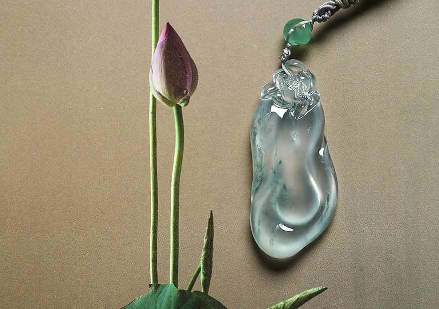 聚翠光廊——玻璃种飘花 一品青莲