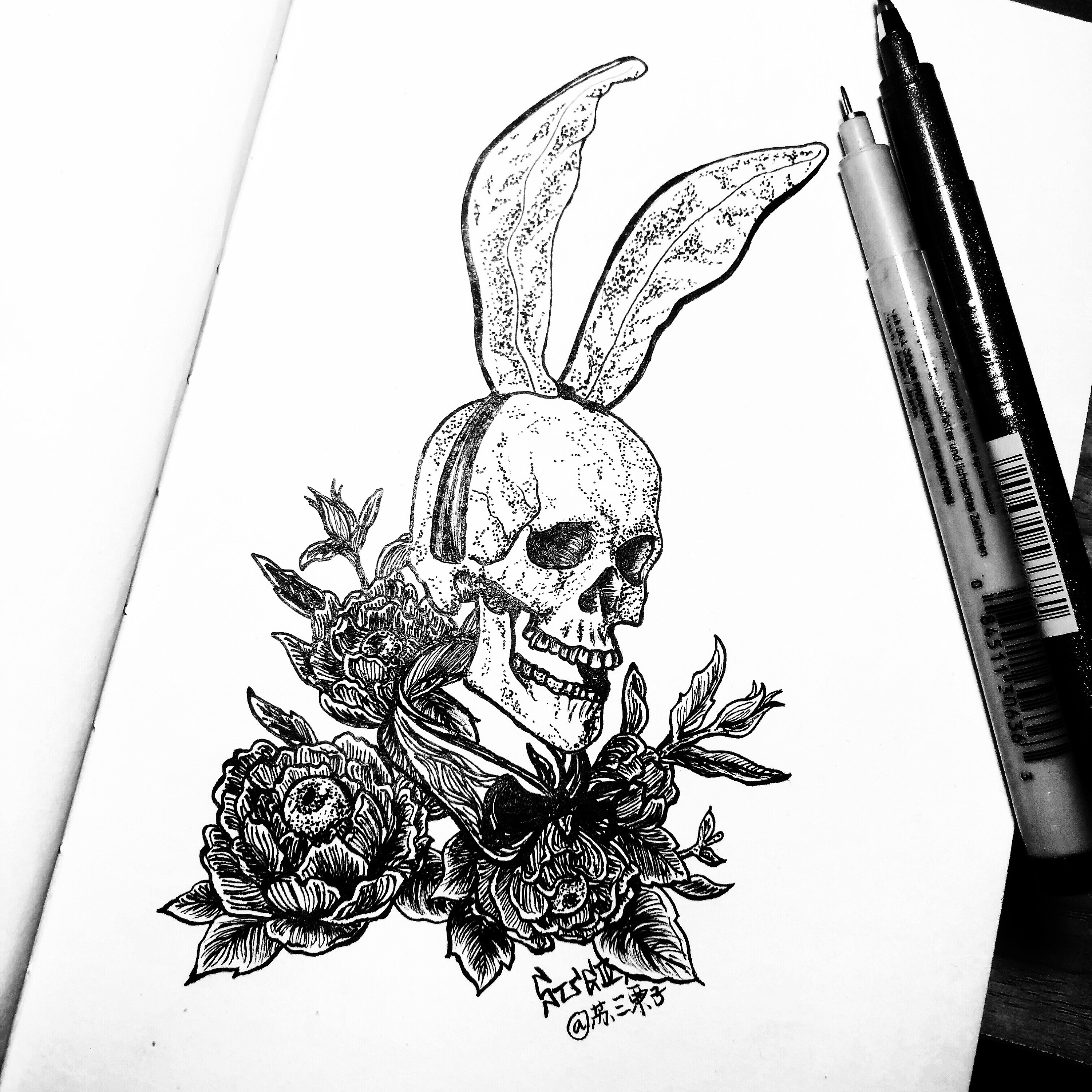 骷髅兔女郎skeleton bunny