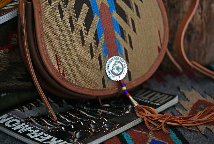 坊 手工皮具 阿美咔叽纳瓦霍印第安羊毛毯子挎