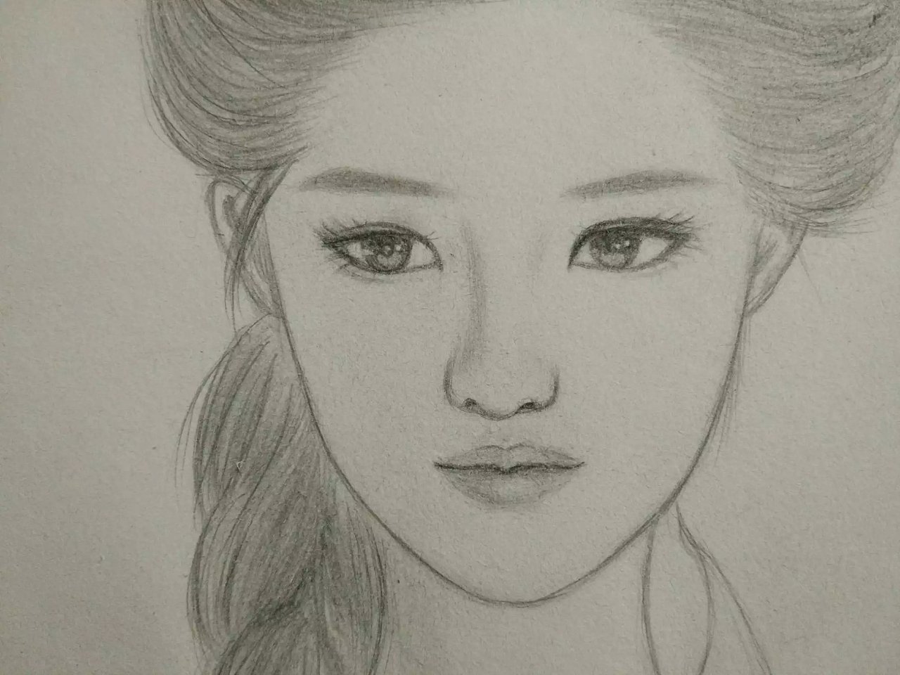 最近画了神仙姐姐刘亦菲,就眼睛和眉毛好看