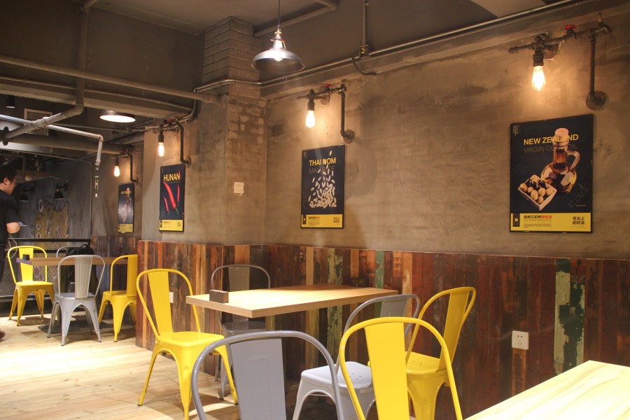 武汉某煲仔饭餐饮空间设计(实拍)|室内设计|空间