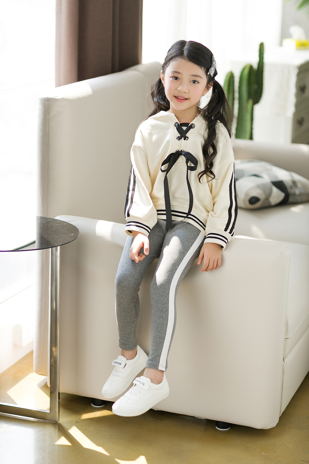 中国童模服装拍摄 秋冬款网店上新图