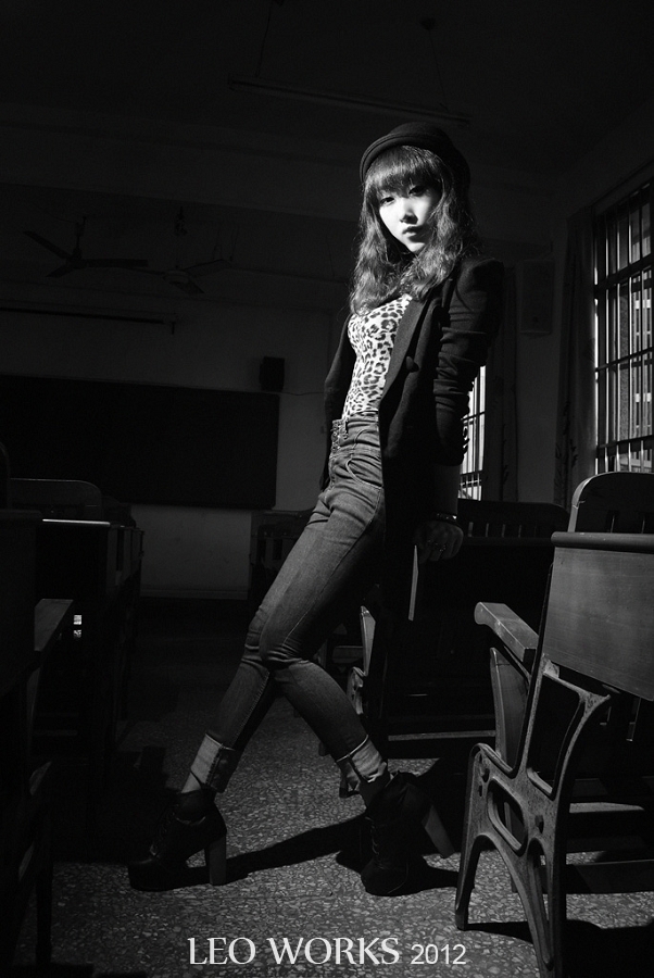 查看《一组黑白》原图,原图尺寸:602x900