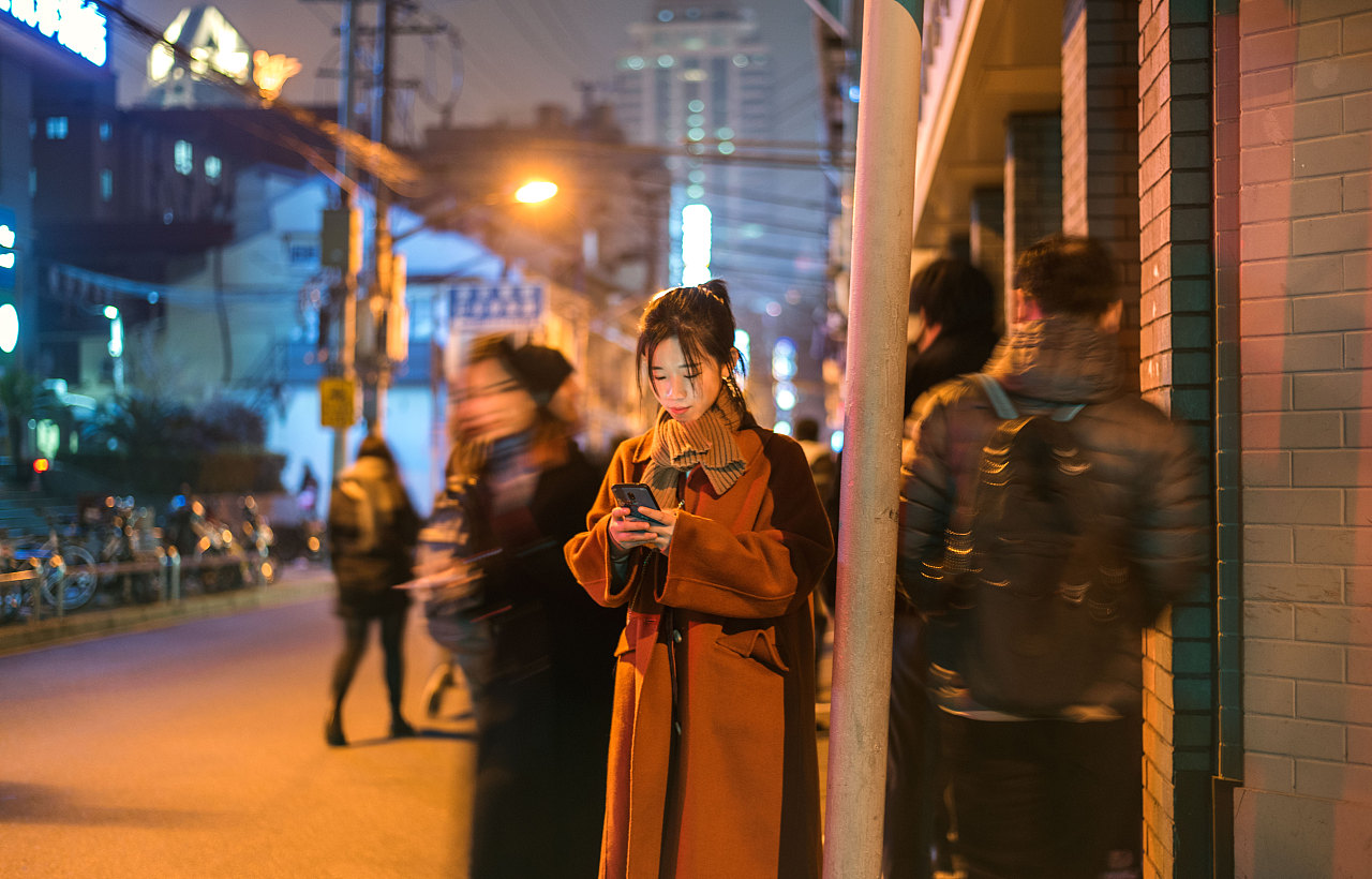 上海夜景街拍|摄影|人像|漂浮的小鹿 - 原创作品