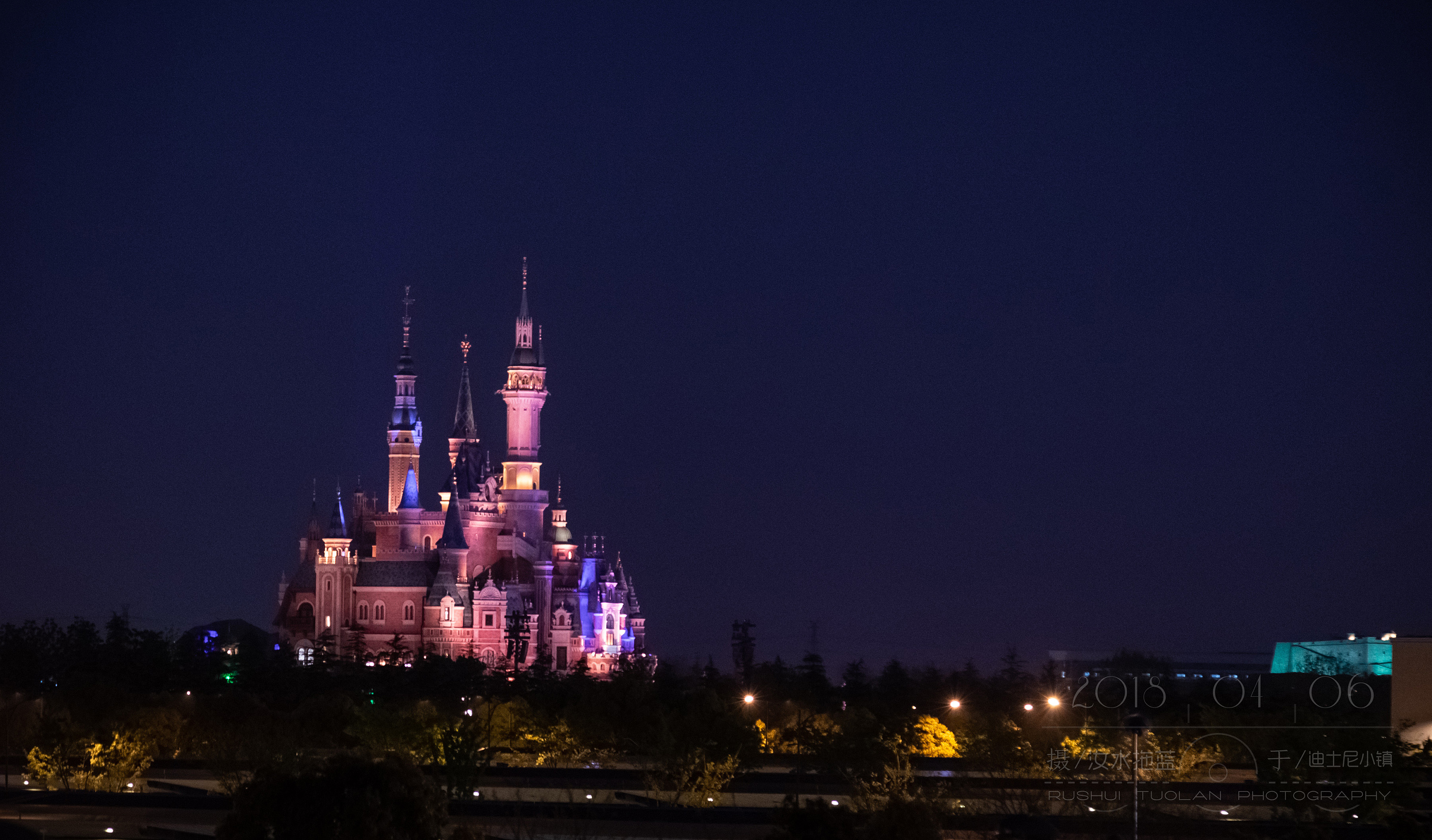 迪士尼小镇之夜景