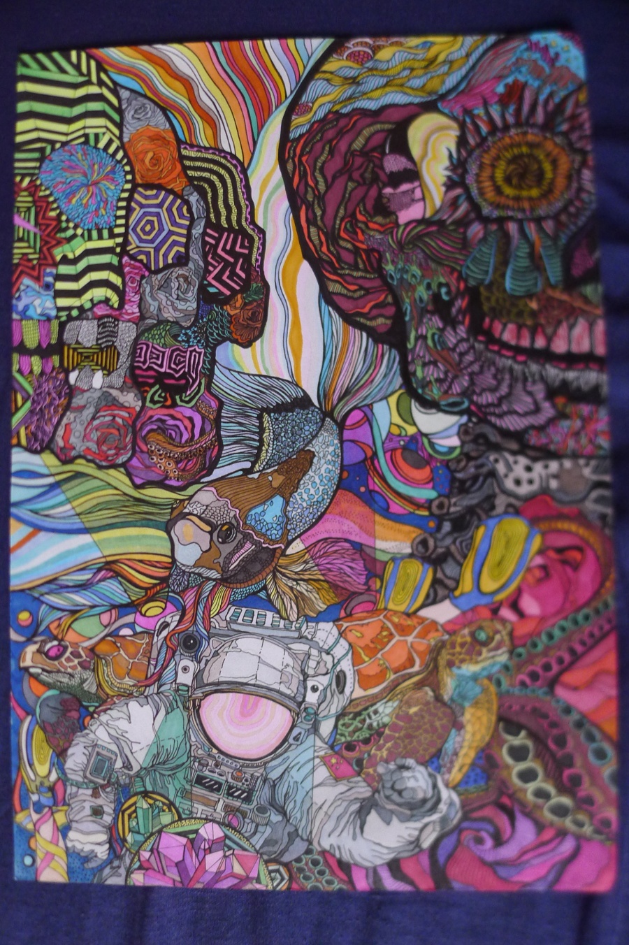 吃了迷幻药听电音的宇航员 文刀绘音乐性绘画