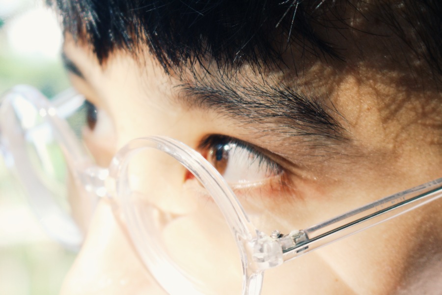 一如年少模样 苦旅抑或迷香 悲喜抑或坠亡|人像|摄影|泓鹿梓 - 原创设计作品 - 站酷 (ZCOOL)