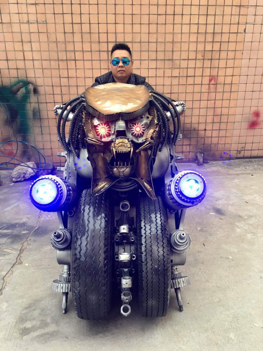 铁艺摩托车--利用汽车零配件焊接制作|雕塑|纯艺