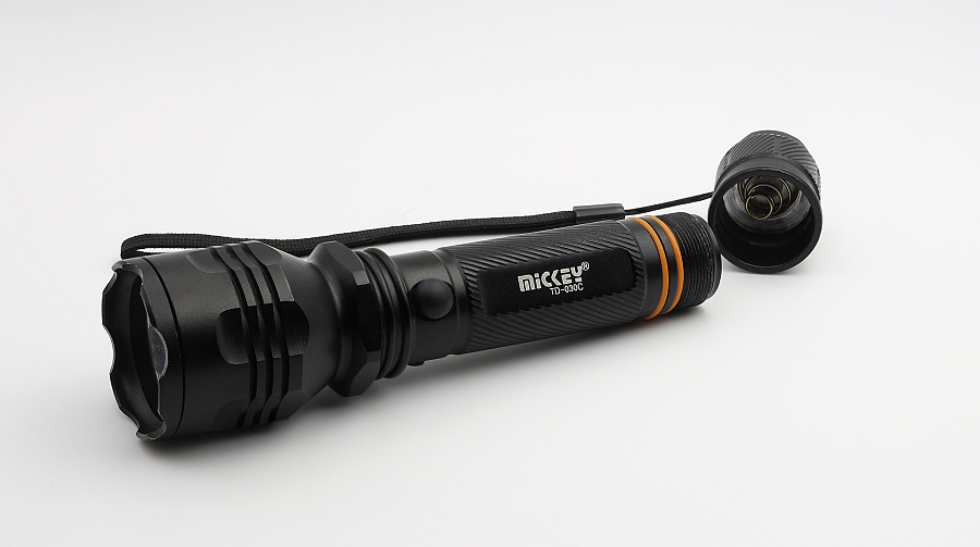 淘宝产品摄影 手电筒 电器类 白背景图 拍摄|产