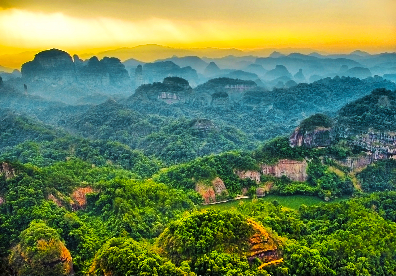 中国最美的七大丹霞地貌|画廊|中国国家地理网