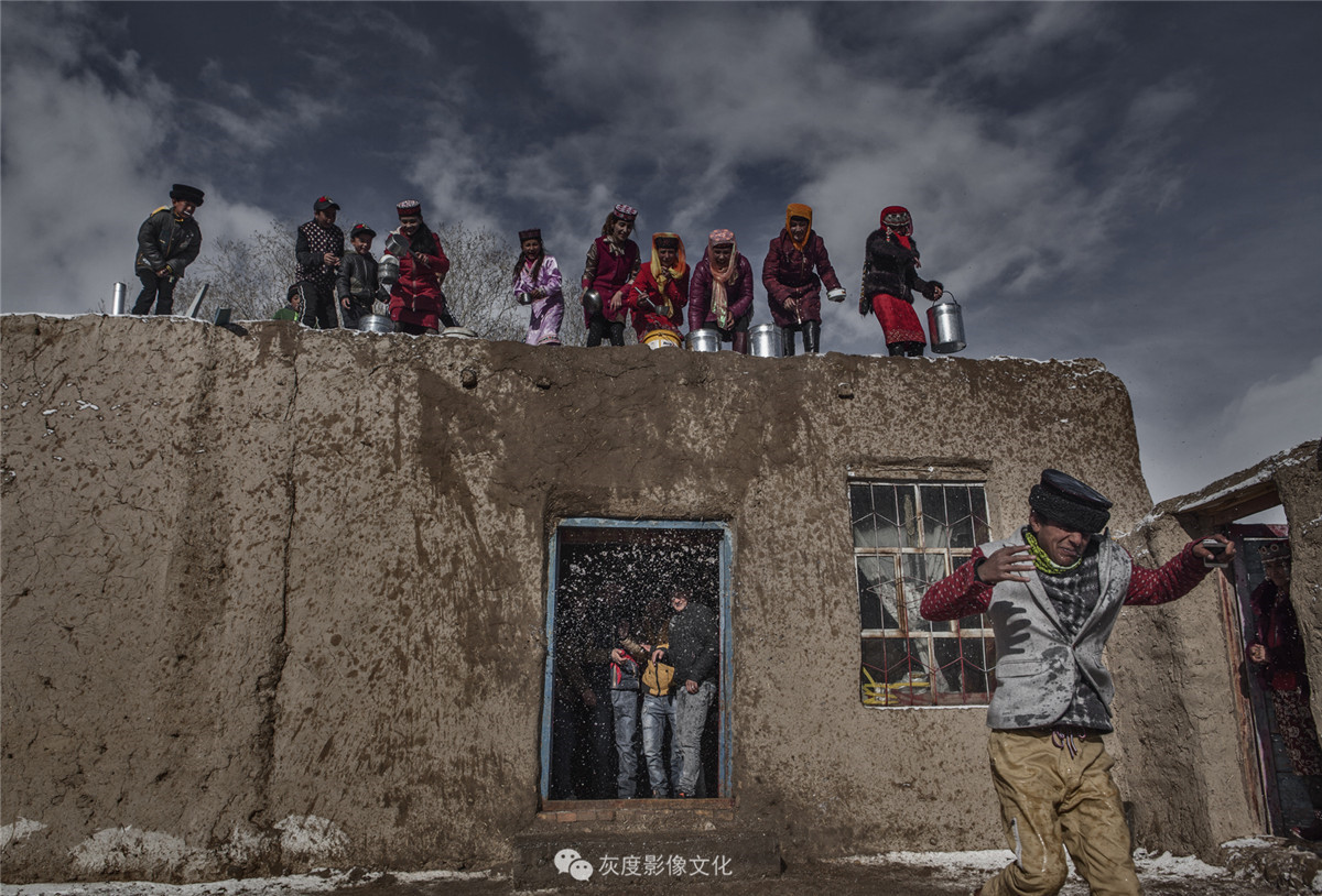 新疆塔吉克族的生活图景-方莉摄影作品