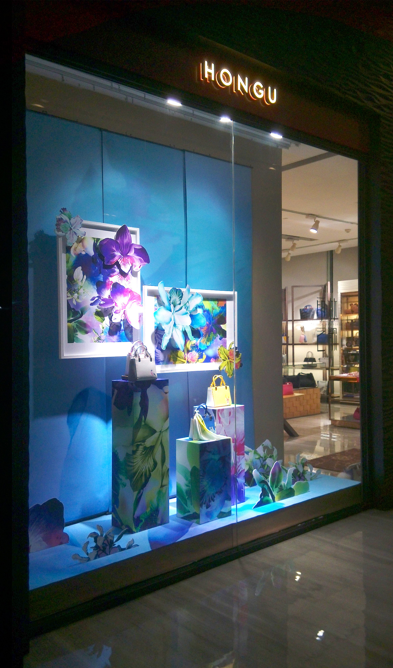 店铺橱窗展示【雨林之歌 方案b|空间|展陈设计|第一视觉设计_原创