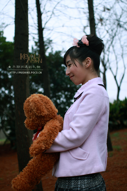 查看《不期而遇的礼物》原图,原图尺寸:533x800