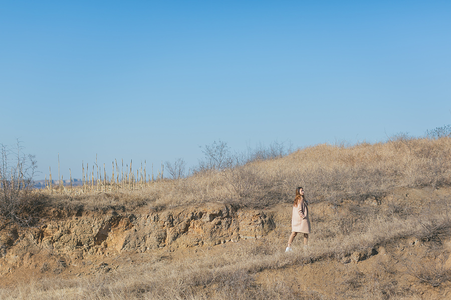 他知道风从哪个方向来|人像|摄影|岩阑 - 原创设