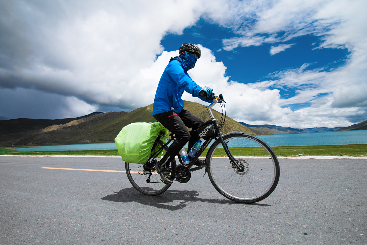 洛克兄弟川藏G318毕业骑行西藏元素羊湖玛尼珠峰大本营|摄影|人像|双子摄影 - 原创作品 - 站酷 (ZCOOL)
