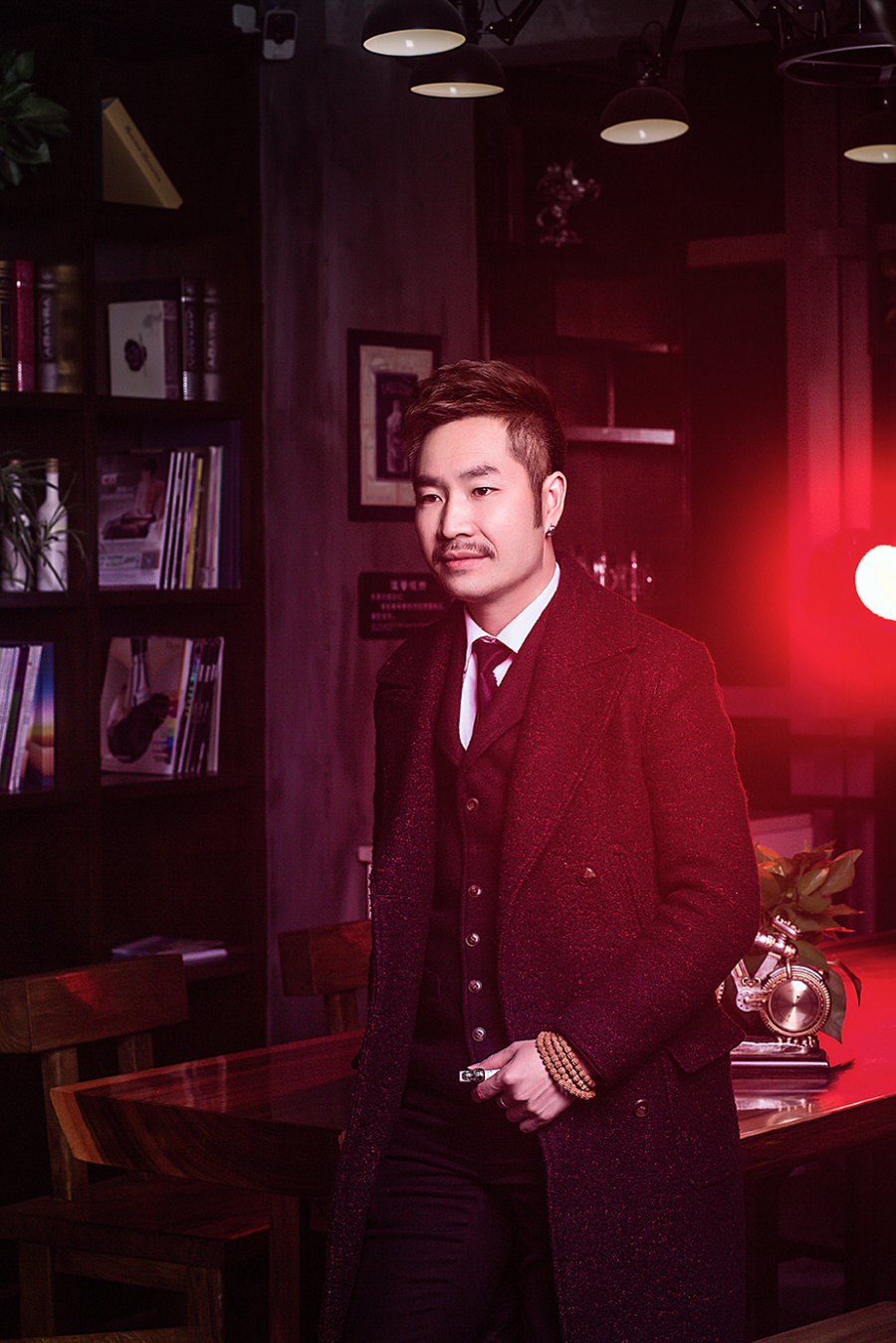 罗老师|人像|摄影|熙枫 - 原创设计作品 - 站酷 (Z