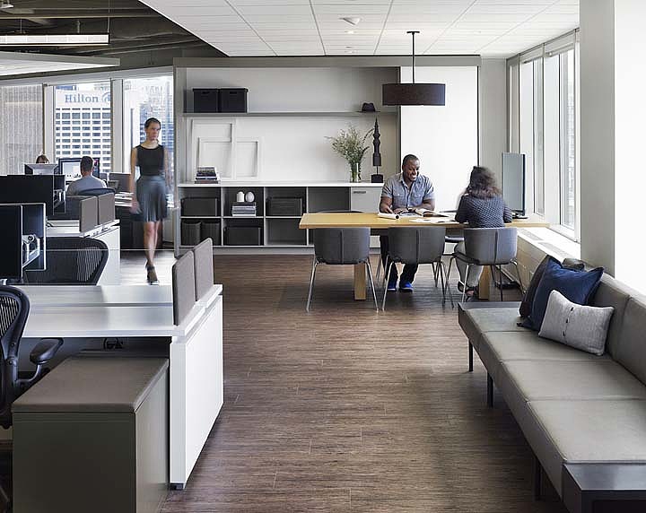 宏钰堂分享高端超前工作环境的办公室装修设计