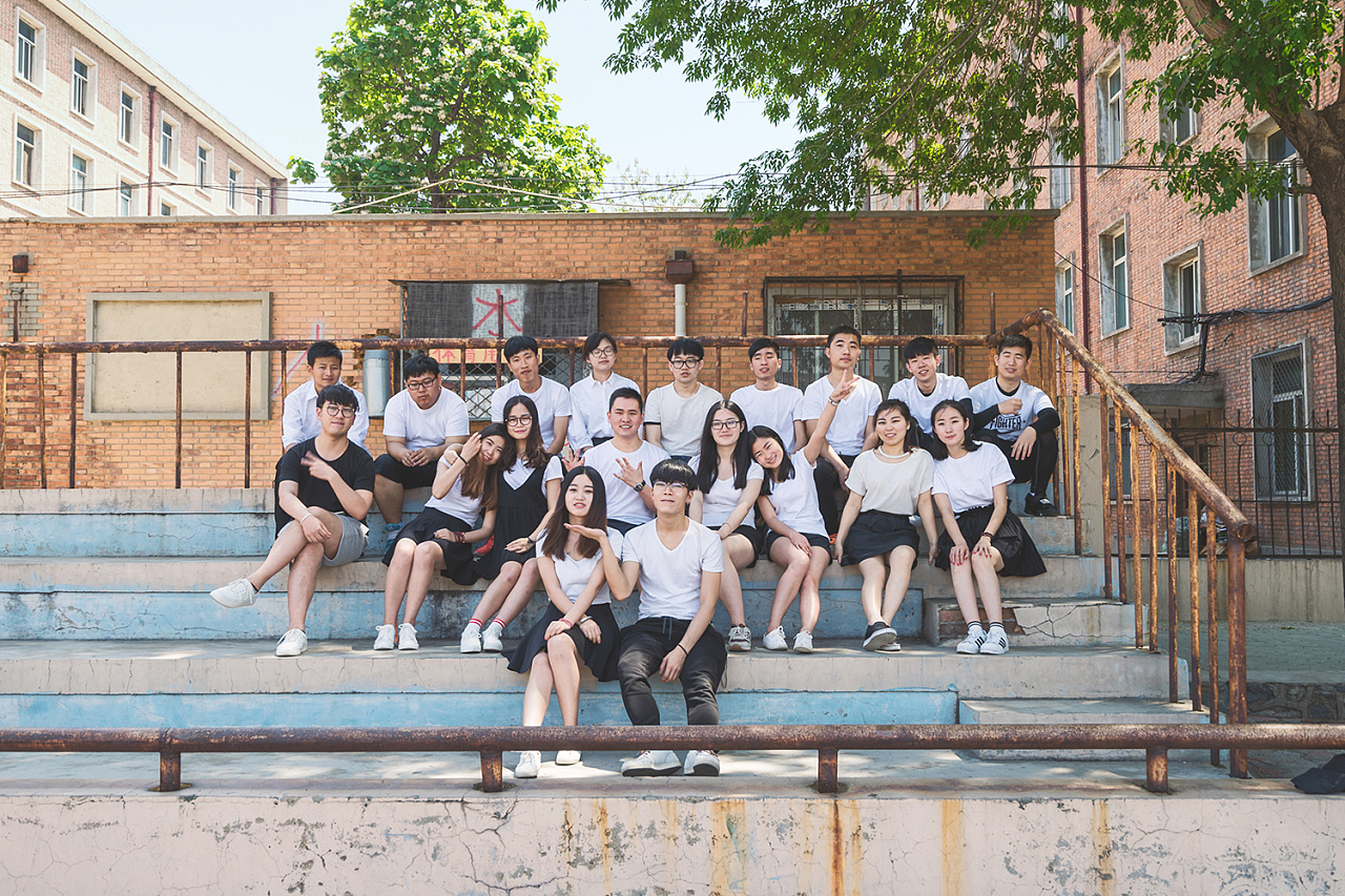 河北工业大学城市学院 工设C122班 毕业照|摄