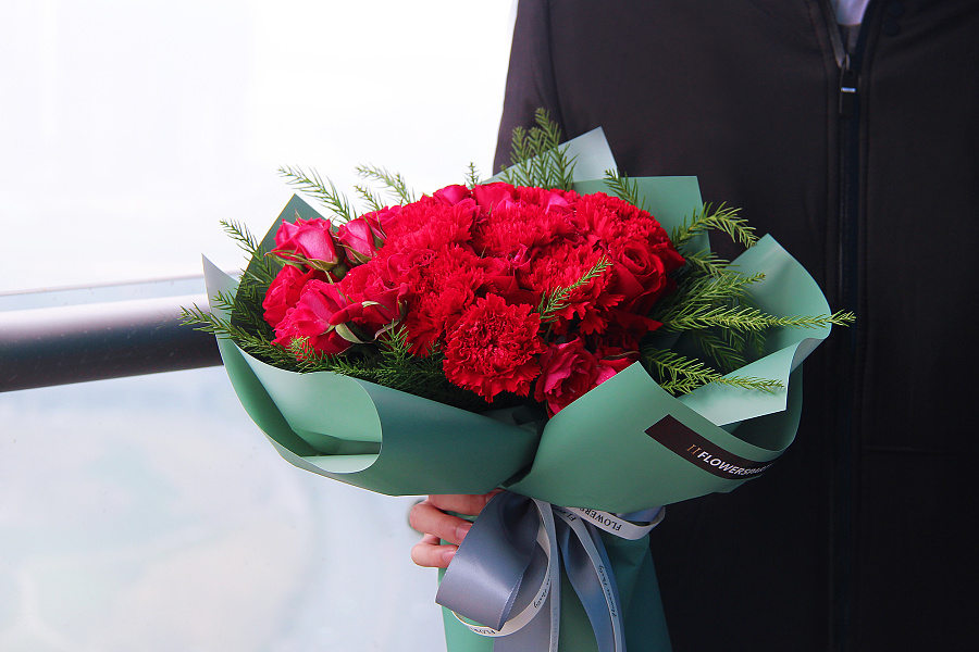 红色花束|静物|摄影|babymiyuko - 原创设计作品