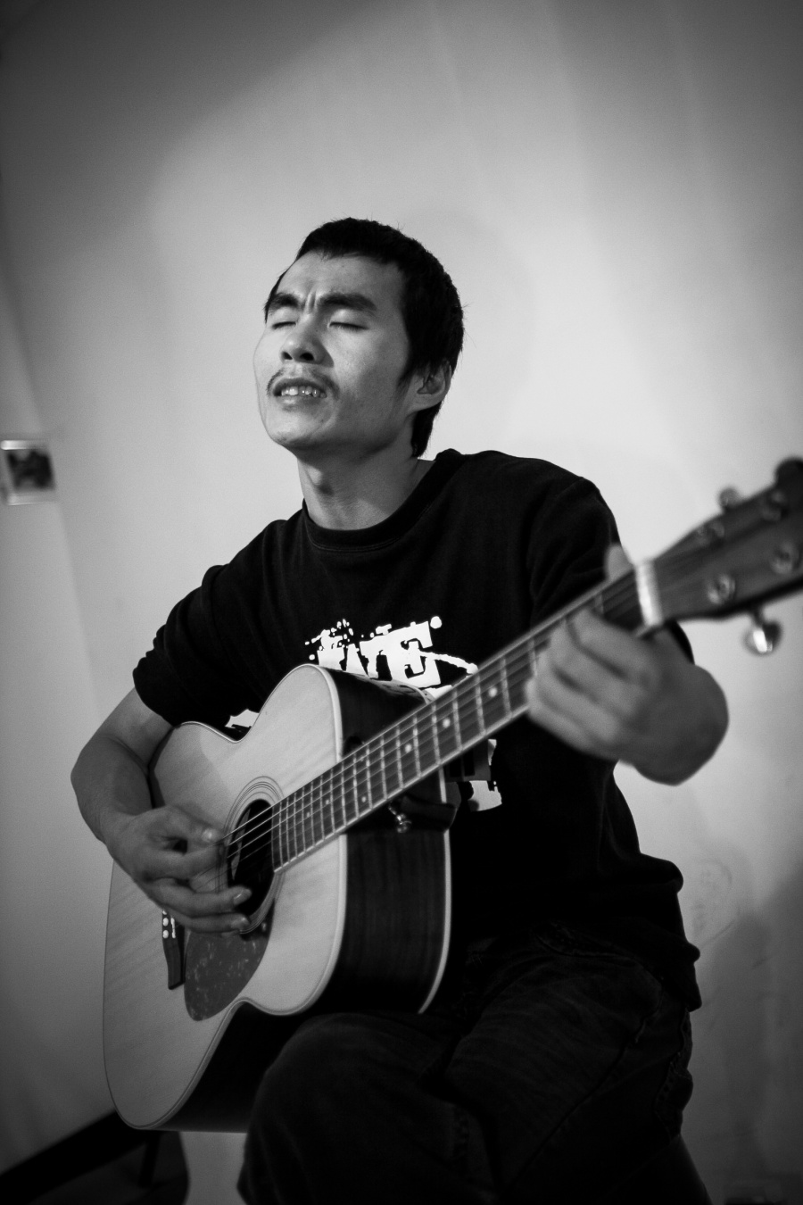 北漂-地铁流浪歌手|人像|摄影|摄影设计老师王林