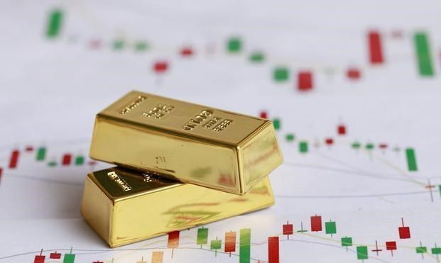 随着美元上涨，黄金跌破每盎司 1,150 美元
