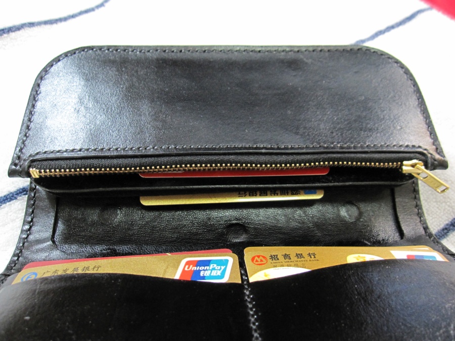 骷髅底纹满镶骷髅钉男款长钱夹及证件皮套|皮