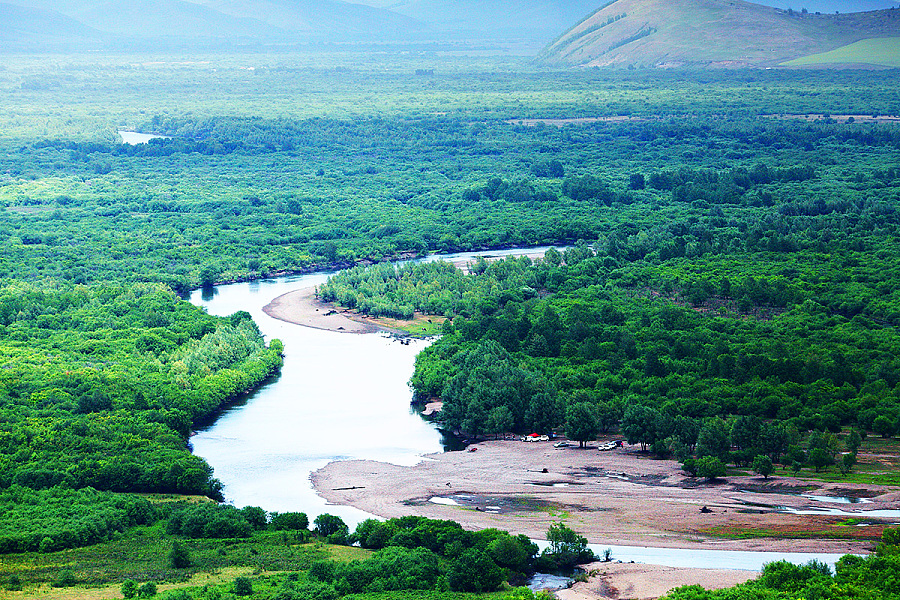 呼伦贝尔大旱 牧民都哭了 草原风光还是依旧美