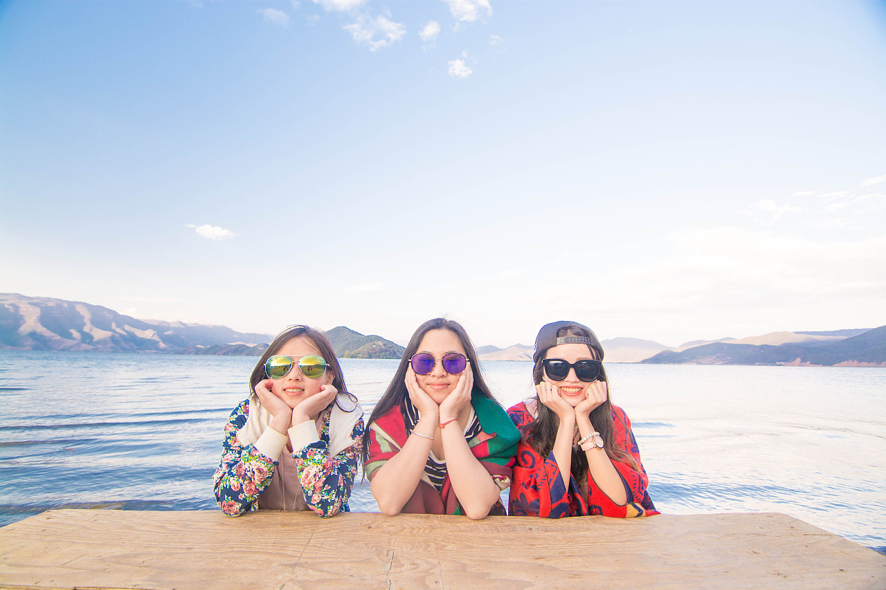 丽江古城“喊话”小红书 “避雷帖”围困旅拍业