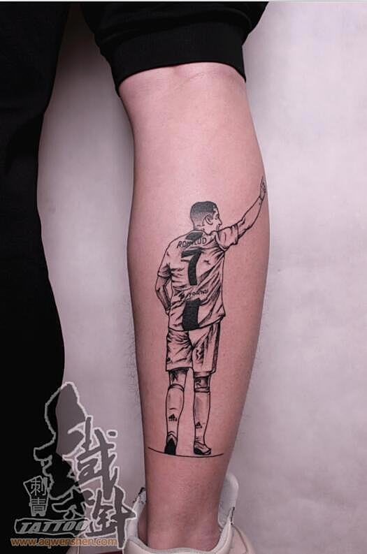 c罗纹身足球员纹身图案