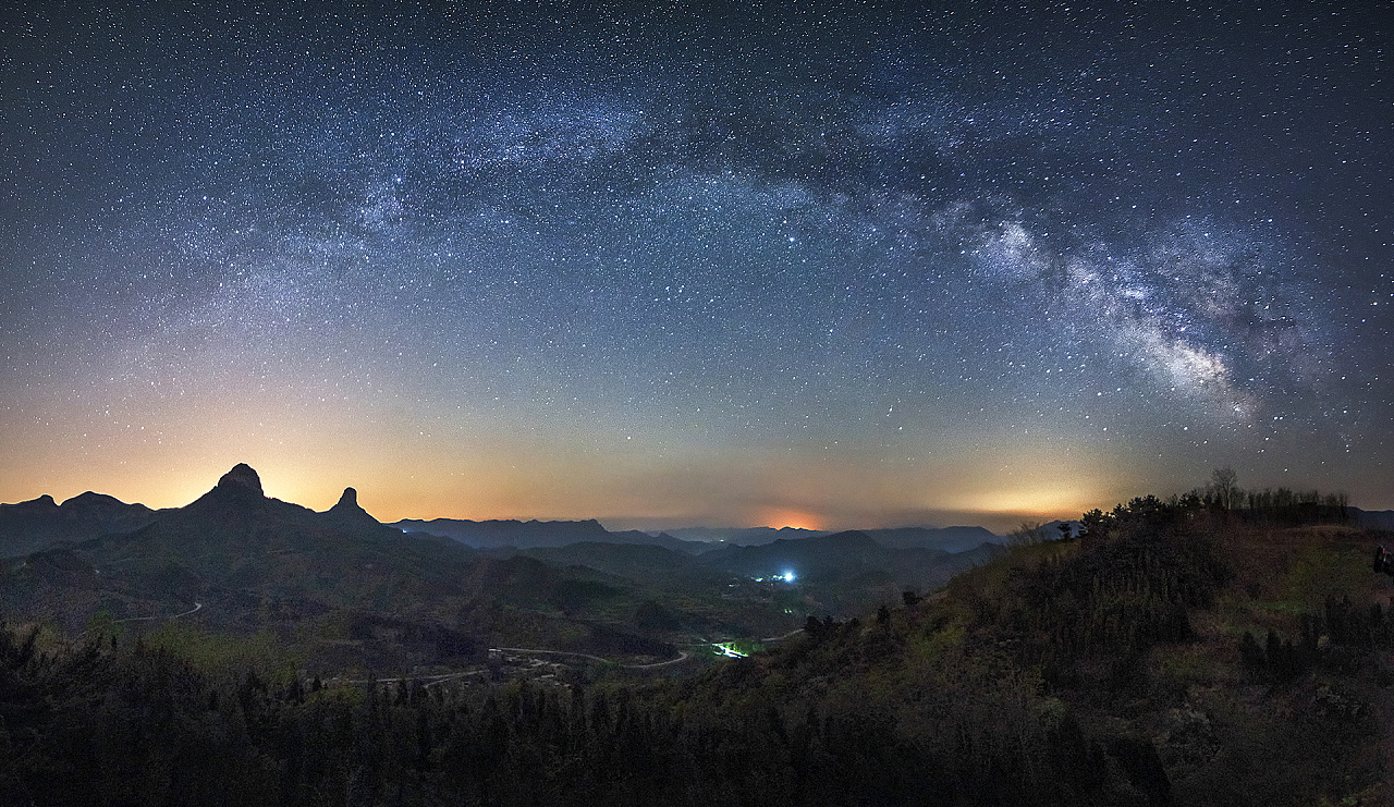 七星台银河拱桥与一小段银河升起的延时|摄影|风光|zhuleixiao - 原创作品 - 站酷 (ZCOOL)