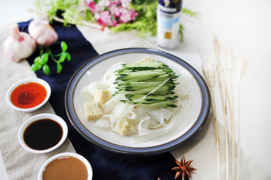 纯手工制作西安凉皮---凉皮先生|宠物\/动物|摄影