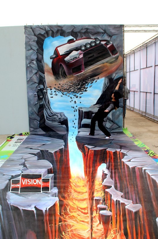 "飞跃火山"3d画,北京金盛博创3d街头立体画团队打造,原创3d画作品.