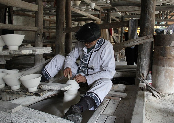 器世界 精品茶具 小编讲解陶瓷的制作、生产特