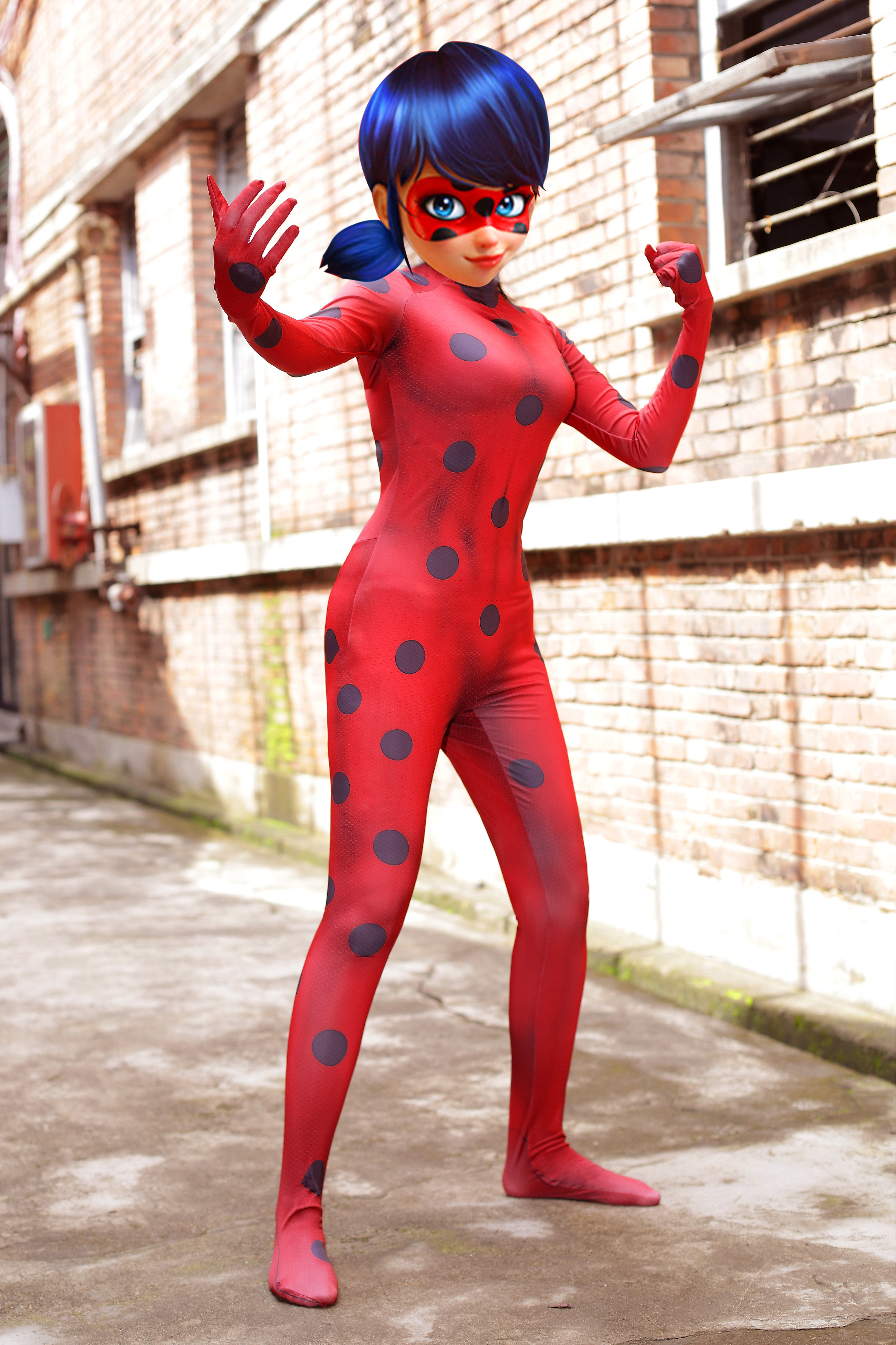 瓢虫雷迪cosplay,服装修图