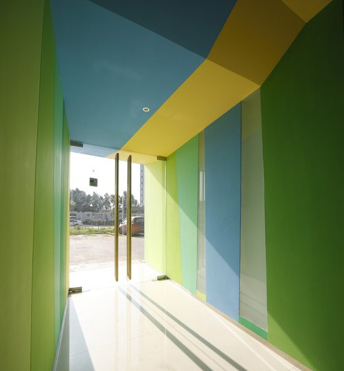 儿童心理学的幼儿园建筑色彩设计研究--成都早