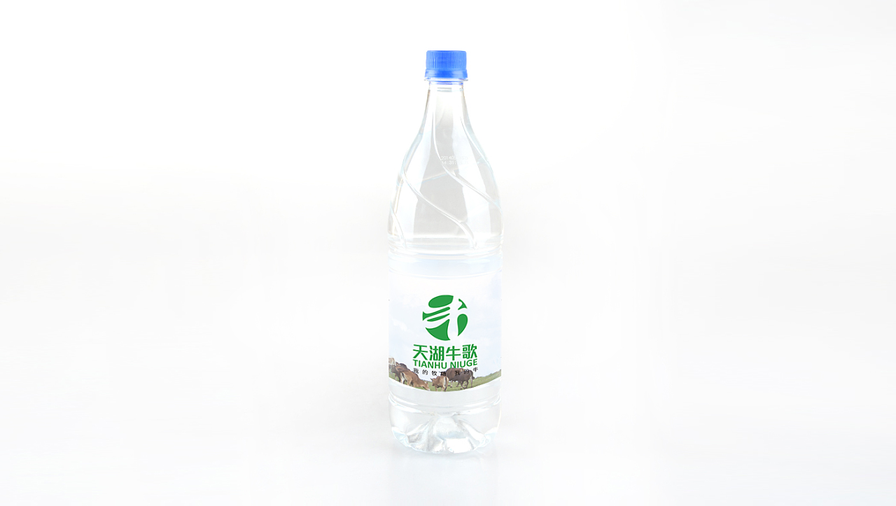 企业赞助用的矿泉水瓶贴设计|平面|其他平面|黄鹏翔 - 原创作品 - 站酷 (ZCOOL)