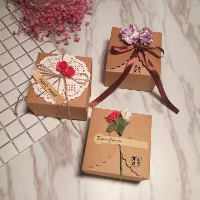 最强毕业季10期 |《木头马尾》形象设计|平面设