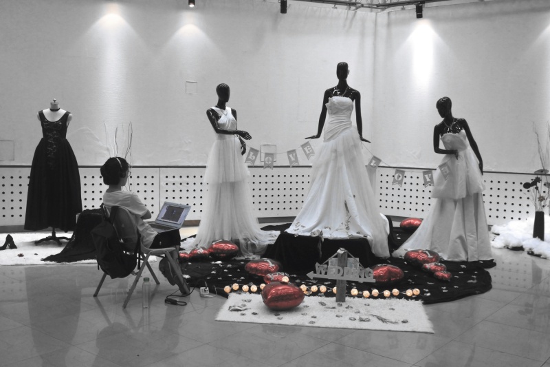 《LOOK AT ME》--天津科技大学艺术设计学院