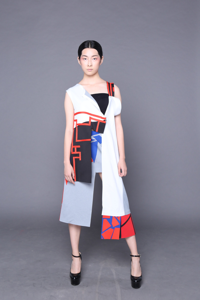 北海艺术者及学院服装设计与工程毕业展#201