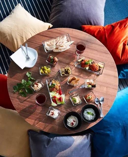 undefined c9df5962fc45a8012193a3e7ac5d.jpg