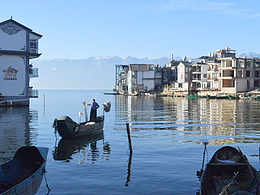 所有的烦恼，都来自于喧嚣。