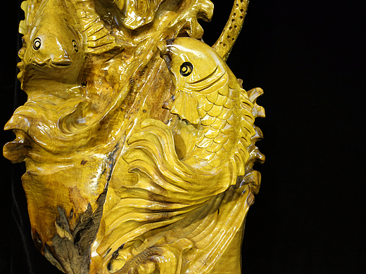 根雕荷花魚 擺件 根雕藝術(shù)（個人主頁-ZMjMxNzYwNDQ=） - 雕塑 - 站酷設(shè)計師不講故事原創(chuàng)素材 - 站酷ZCOOL