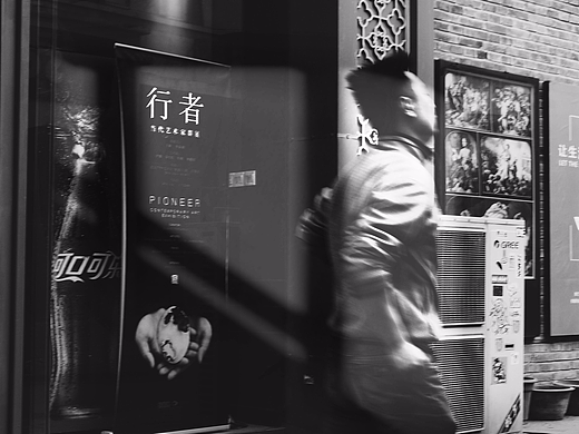 行者（个人主页-ZMjIzNzE1ODQ=） - 人文/纪实摄影 - 站酷设计师屋顶的长腿鸟原创素材 - 站酷ZCOOL