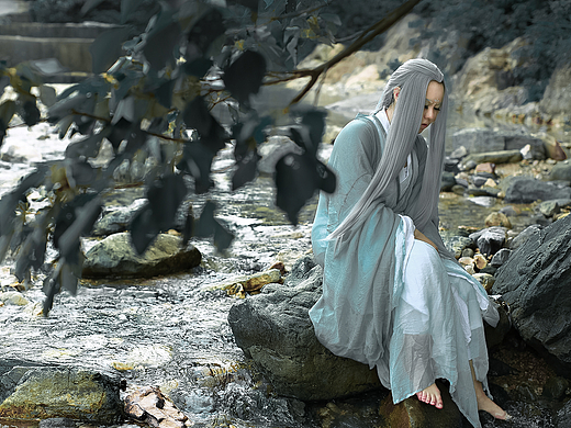 《九歌·河伯》