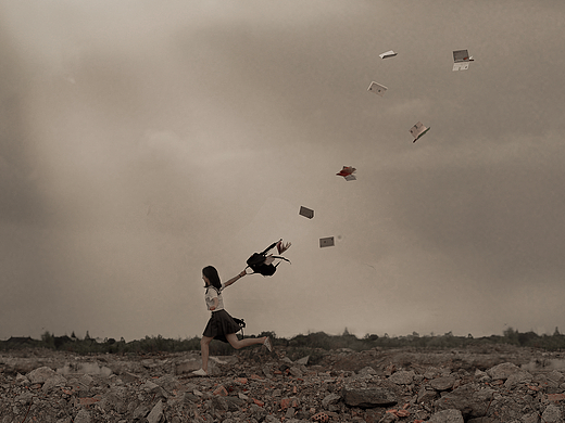 逃學路（個人主頁-ZMjM3MjE4Mjg=） - 人像攝影 - 站酷設(shè)計師撲棱撲棱大蛾子原創(chuàng)素材 - 站酷ZCOOL